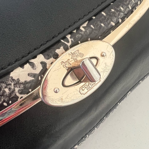 Coach Madison two tone python bag with metal and leather original hang tags - Picture 3 of 4